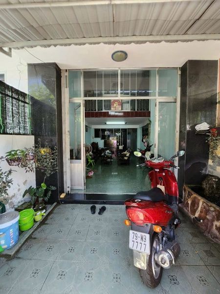 Bán Nhà 3 Tầng Hẻm Hoàng Hoa Thám – Phường Lộc Thọ – TP Nha Trang – Giá 9.1 Tỷ