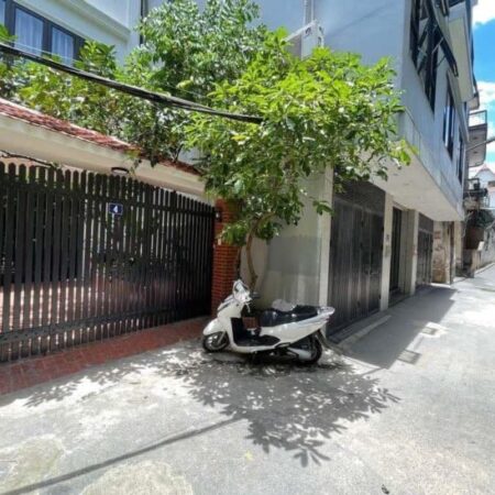 Lạc Long Quân Nhật Chiêu – ô tô vào nhà – 78m nhỉnh 13 tỷ Lạc Long Quân Nhật Chiêu – ô tô vào nhà – 78m nhỉnh 13 tỷ