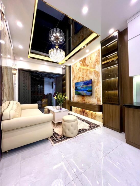 BÁN Nhà ĐỘI CẤN – Một Nhà Ra Phố – Gần Lăng Bác – Ở Sướng – Tặng nội thất siêu đẹp – Nhỉnh 6 tỷ – 4