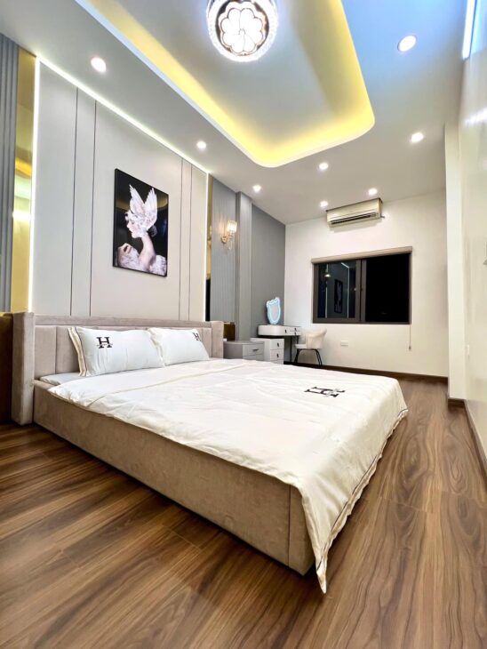 BÁN Nhà ĐỘI CẤN – Một Nhà Ra Phố – Gần Lăng Bác – Ở Sướng – Tặng nội thất siêu đẹp – Nhỉnh 6 tỷ – 4