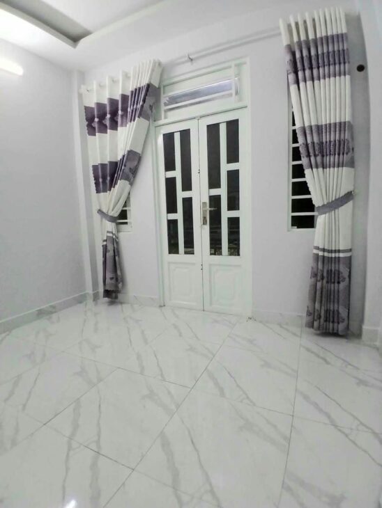 NHÀ MỚI ĐÓN TẾT ẤT TỴ – HT13 – Q12 – GẦN CHỢ HT – KV SẦM UẤT NHIỀU TIỆN ÍCH.