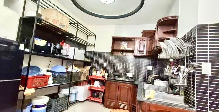 NHÀ 2 TẦNG MẶT TIỀN BÙI CÔNG TRỪNG – HÒA XUÂN – GIÁ CHỈ 5,3 TỶ.