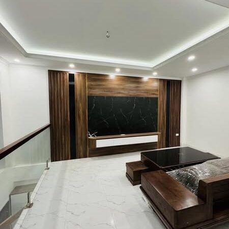 BÁN NHÀ ĐẸP VIỆT HƯNG- LONG BIÊN. DIỆN TÍCH 35M, 6 TẦNG, MẶT TIỀN RỘNG. TẶNG FULL NỘI THẤT. Ở SƯỚNG