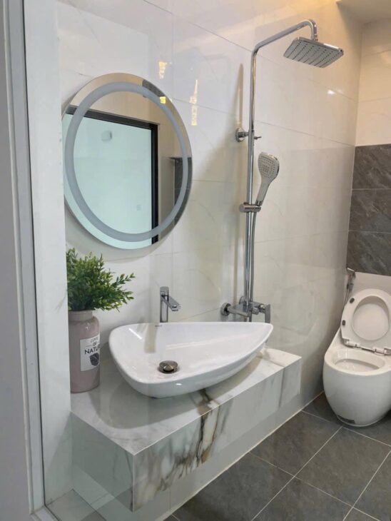 Bán Nhà 3 tầng mặt tiền đường Trịnh Phong, p. Tân Lập, tp. Nha Trang