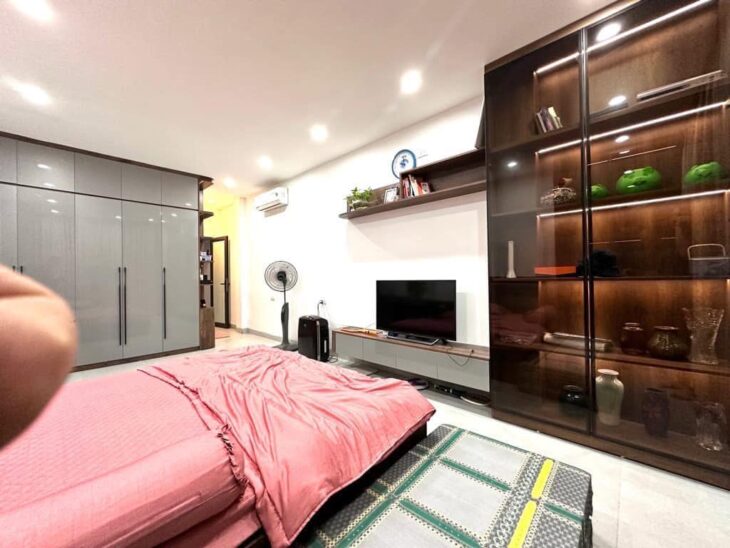 BÁN NHÀ PHỐ ĐÀO TẤN – 56M2 – 5 TẦNG THANG MÁY Ở NGAY – Ô TÔ QUA NHÀ – KINH DOANH – NHỈNH 14 TỶ