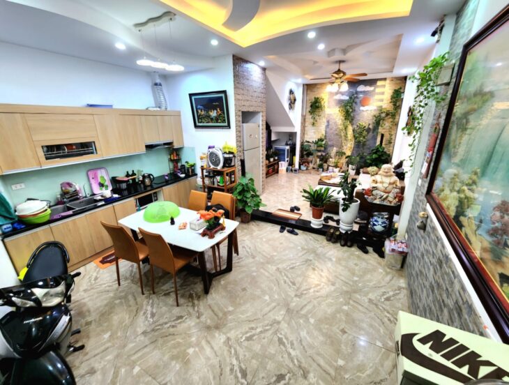 Deawoo Kim Mã – ô tô vào nhà – lô góc – 5 tầng kinh doanh – nhỉnh 13 tỷ