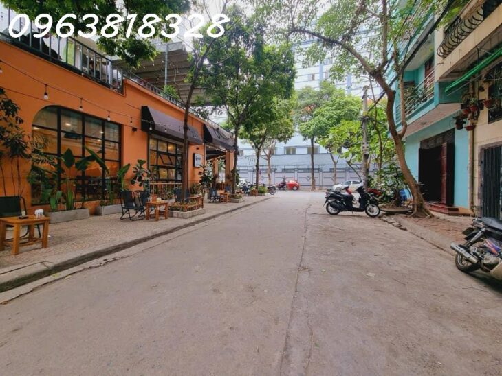 MỸ ĐÌNH CẦU GIẤY – PHÂN LÔ Ô TÔ TRÁNH – CHẠY VÒNG QUANH – KINH DOANH VĂN PHÒNG – VỈA HÈ ĐÁ BÓNG –