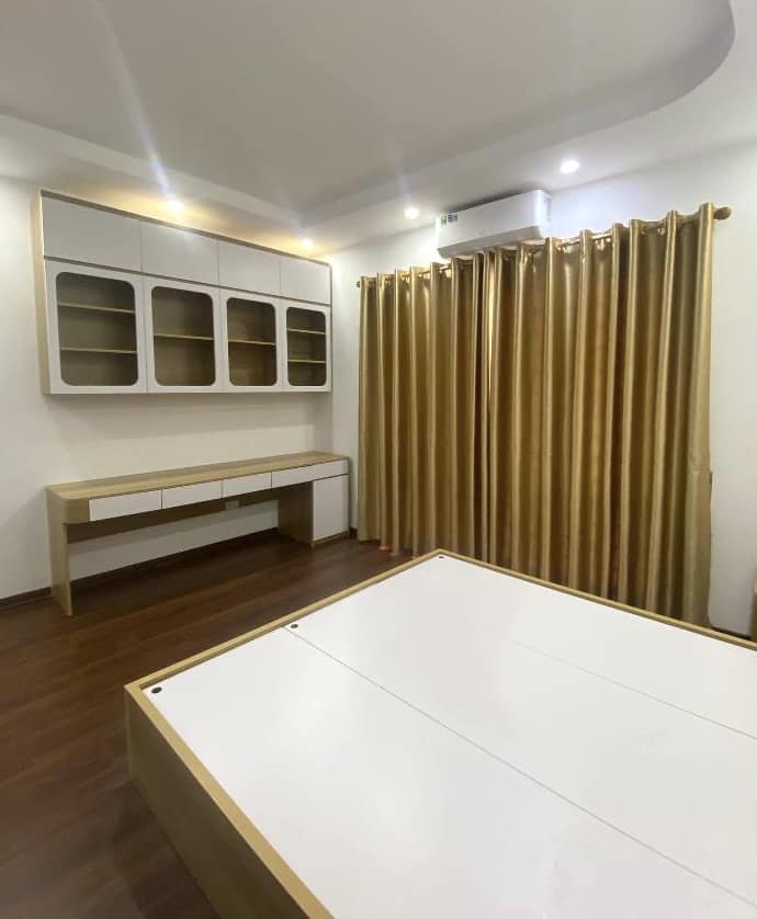 BÁN NHÀ LA KHÊ, HÀ ĐÔNG 37M2 X X5 TẦNG, Ô TÔ ĐỖ CỬA, NGÕ THÔNG THOÁNG, FILL NỘI THẤT