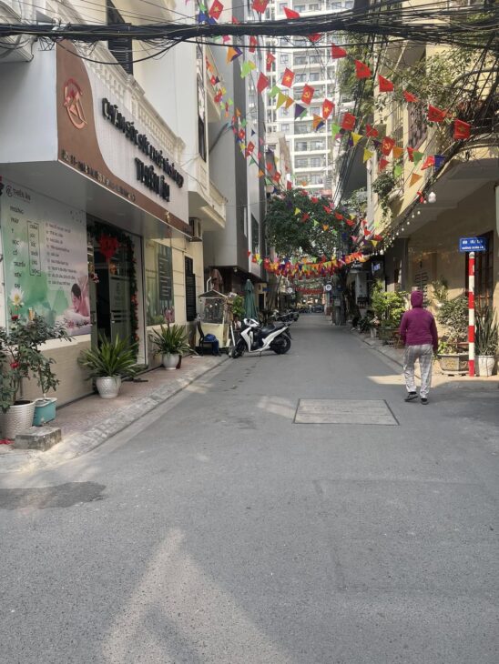 BÁN GẤP – Mảnh đất đẹp Ngõ 105 Xuân La 55m2/Mặt tiền 4.3m-15.6 Tỷ, Ô tô tránh