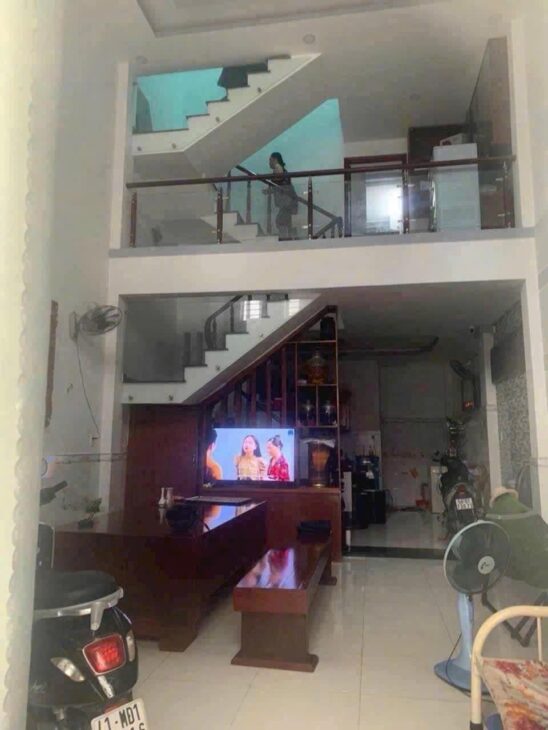 BÁN NHÀ TTH QUẬN 12, XE HƠI, KINH DOANH, 74M2, GIÁ NHỈNH 5 TỶ