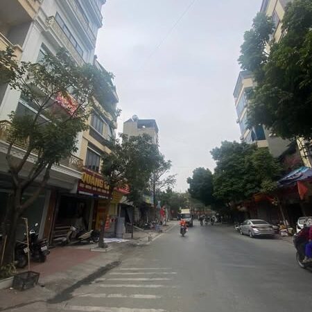 MẶT PHỐ MẬU LƯƠNG – KINH DOANH ĐỈNH – PHÂN LÔ – Ô TÔ TRÁNH – 7 TẦNG THANG MÁY