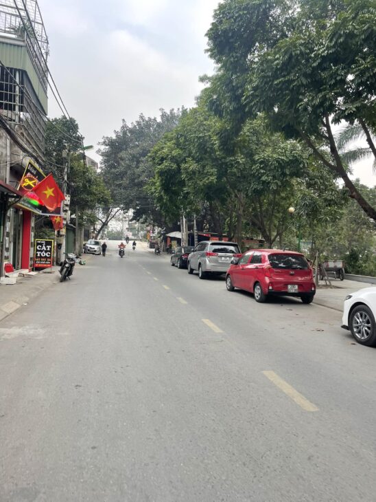 CỰC HIẾM NHỈNH 6.5 TỶ NHÀ MỚI TT THANH XUÂN, GARA Ô TÔ KINH DOANH, LH 0975666943 CỰC HIẾM NHỈNH