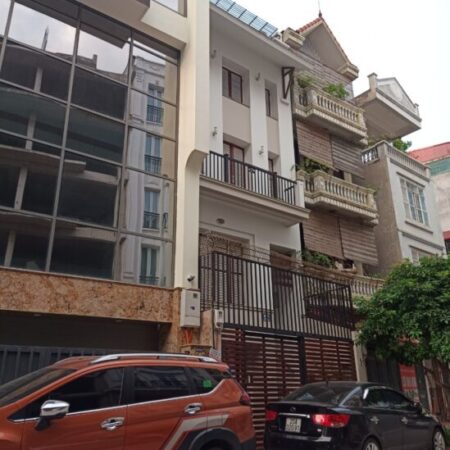 Biệt thự KĐT Cổ Nhuế, gara 2 ô tô, vỉa hè ô tô tránh dừng đỗ, KD VP SPA120m chỉ 19 tỷ