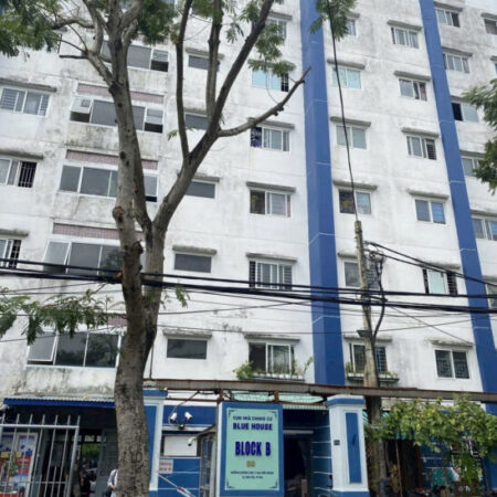 Mặt tiền Sơn Trà, đường 5m5 kẹp cống hông và sau mỗi bên 1m rất thoáng. Chỉ 4,xx tỷ Mặt tiền Sơn Trà, đường 5m5 kẹp cống hông và sau mỗi bên 1m rất thoáng. Chỉ 4,xx tỷ