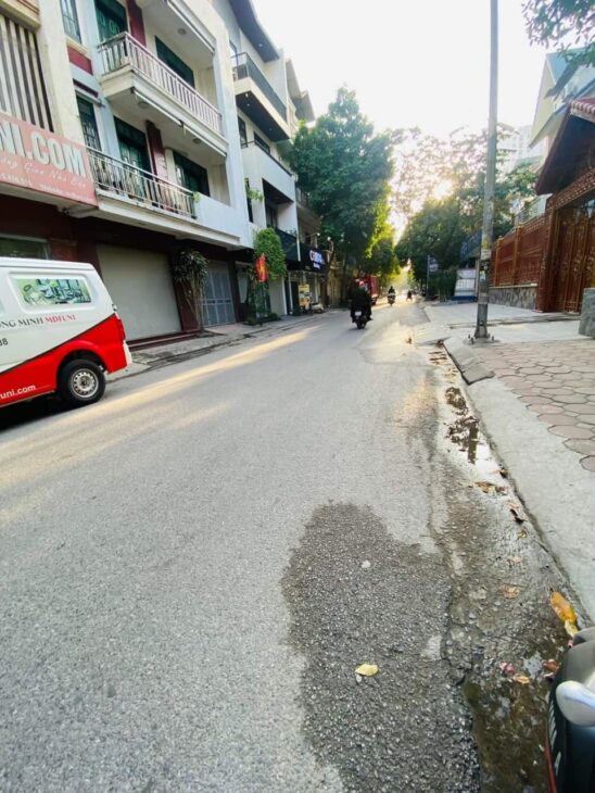 ⚜️ Liền kề Nguyễn Khuyến, Văn Quán, Hà Đông, 95m2 5T MT đẹp 7.5m, Siêu KD, Chỉ 26.5 Tỷ ⚜️