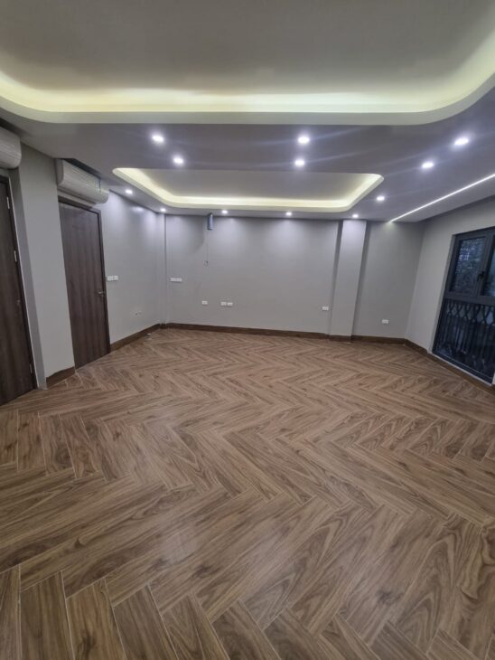 ???? NHÀ NGUYỄN CHÍ THANH, 63M2 8T THANG MÁY, VP, MT 7M, Ô TÔ TRÁNH, 19.5 TỶ????