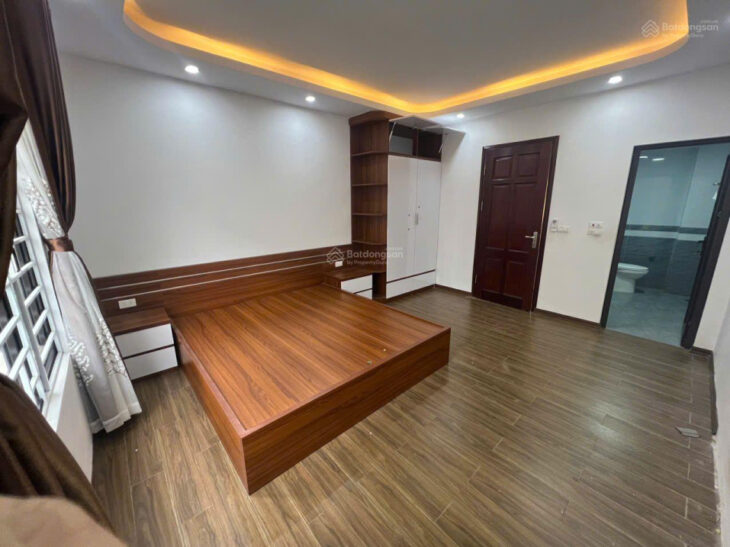 CHỦ CẮT LỖ – LÔ GÓC VĂN PHÚ – DT 31m2*5T – 2 MẶT THOÁNG – NGÕ 3 GÁC