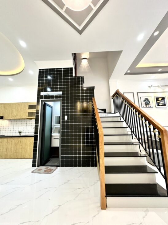 Bán nhà 4 phòng ngủ 4 tầng – HXH NGUYỄN THƯỢNG HIỀN B THẠNH nhỉnh 7 tỷ.