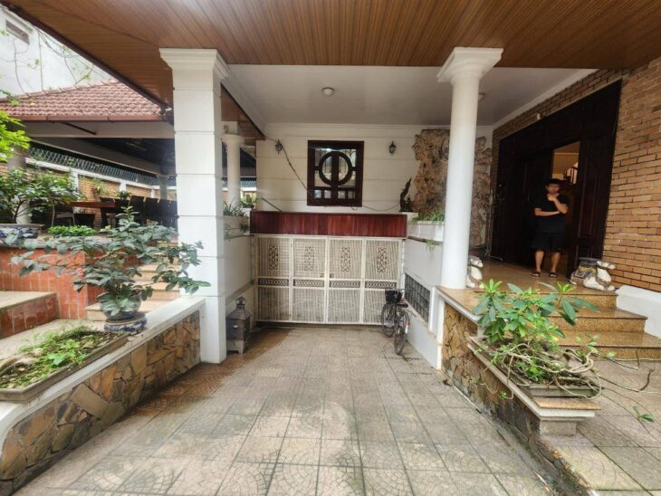 ⚜️ BIỆT THỰ SÂN VƯỜN VIP DỊCH VỌNG, CẦU GIẤY, GIÁ ĐẦU TƯ 270M2 5T MT 20M, CHỈ 65 TỶ ⚜️