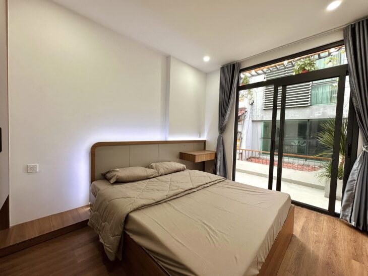 Bán Ngôi Nhà 7 tầng, 50m2, Tâm Điểm Ngô Gia Tự, Long Biên – Tiện Nghi, Hiện Đại, Giá Trị Tăng Cao