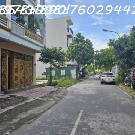 Bán gấp nhà mớ ngõ ô tô – vỉa hè rộng – thang máy DT 45m2 x 6 tầng giá 8.9 Tỷ