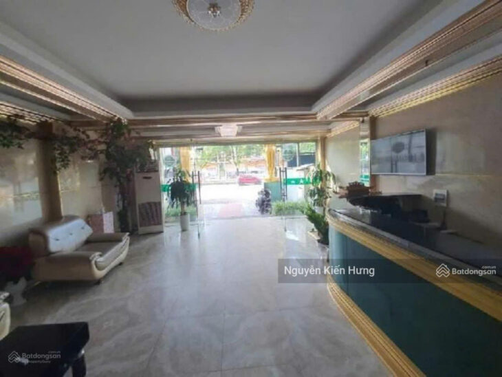 Cực hiếm – Nhà phố kinh doanh – Đường Hoàng Quốc Việt 205m2 62 tỷ