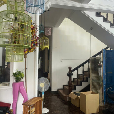 CHO THUÊ NHÀ 2 TẦNG MẶT TIỀN TRƯỜNG CHINH