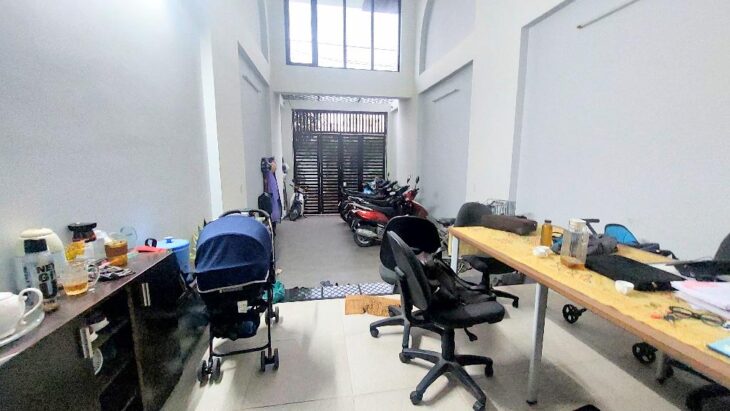 Mặt tiền Lê Bôi 4×22 sổ riêng 5 tầng chỉ 7 tỷ 95