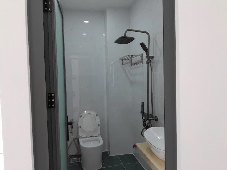 Bán CHDV 5 tầng 152m2 có 19,5 tỷ Bùi Văn Ngữ Hiệp Thành Quận 12 Hồ Chí Minh