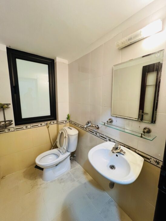 Bán nhà Định Công Hạ, Hoàng Mai, gần hồ, gần ô tô, DTSD 69m2, 5.3 tỷ (MTG – CTL)