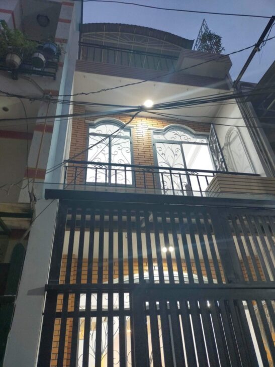 Nhỉnh 6 tỷ bán nhà DUY TÂN PHÚ NHUẬN – 45m2 – 3 phòng ngủ có sân thượng.