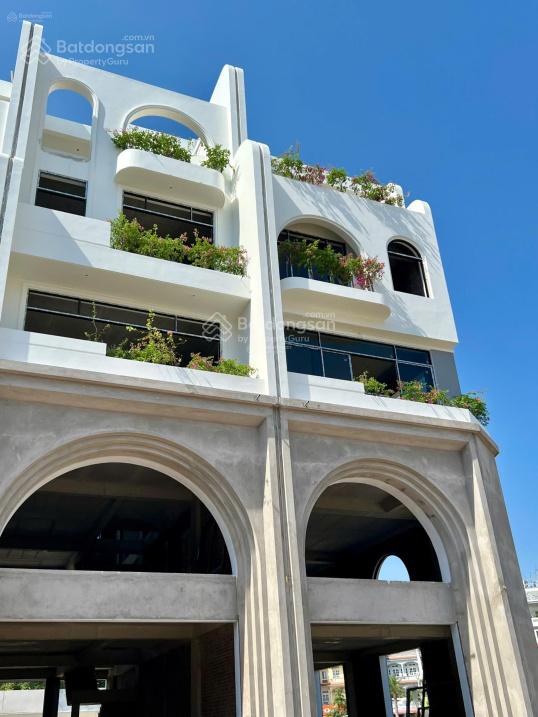 Bán căn dãy LK4 Vaquarius Văn Giang, lô đẹp hướng Đông Nam mặt tiền 6m