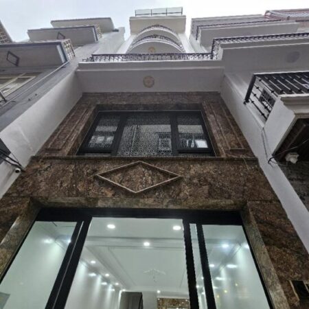 Bán nhà đẹp Gia Quất – Kin Doanh – đường 4 làn xe -65m2 nhỉnh 13 tỷ (Thương Lượng)