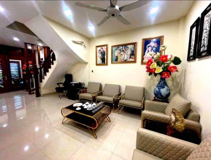 Ngọc Hà DT 56m, 5 tầng, giá 13.2 tỷ Ba Đình Hà Nội HĐ