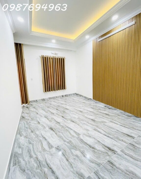 Q7 TÂN KIỂNG CÁCH MẶT TIỀN ĐƯỜNG SỐ 20M NGANG 4.1x11M GẦN CHỢ TÂN MỸ SỔ VUÔNG ĐẸP 5.xT