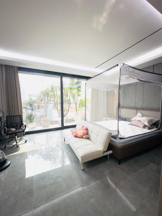 KIỆT TÁC NHÀ XÂY MỚI TRUNG TÂM QUẬN HAI BÀ TRƯNG, DT 86M2 X 7 TẦNG THANG MÁY, HƠN 6M MẶT TIỀN, NỘI