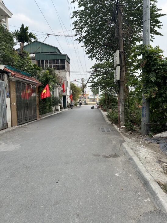 48m2 nhà c4 KIM NỖ Đông Anh