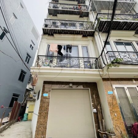 BÁN NHÀ NGỌC HỒI, THANH TRÌ, LÔ GÓC NỞ HẬU, Ô TÔ VÀO NHÀ, 34M2, 6 TỶ