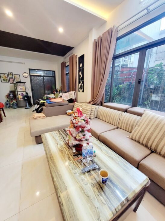 ► Nhà Kiệt Rộng2 mặt thoáng, gần MT Lý Tự Trọng, 65m2, 3 tầng cực Xịn, 4.x tỷ