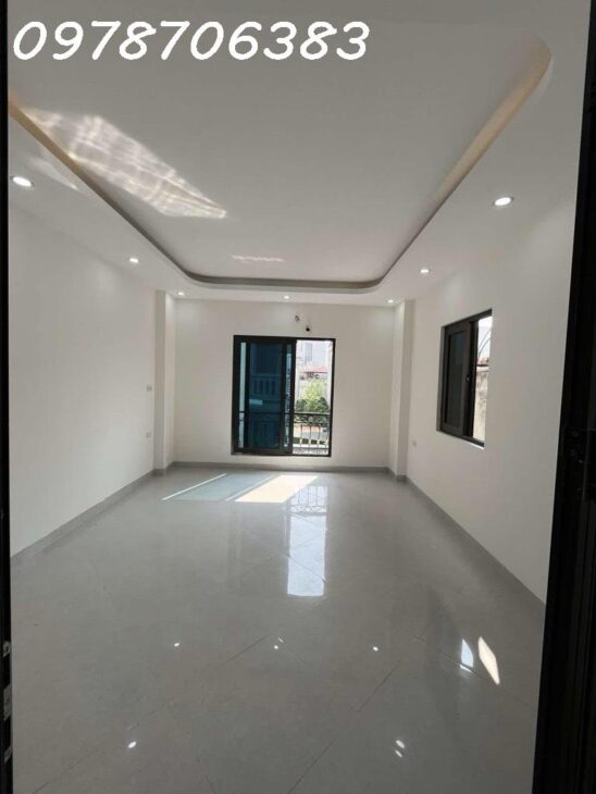 NHÀ ĐẸP ĐÓN TẾT – NGÔ QUYỀN HÀ ĐÔNG – Ô TÔ ĐỖ CỬA – 1 NHÀ RA Ô TÔ TRÁNH – LÔ GÓC PHỐ ĐI BỘ – KINH