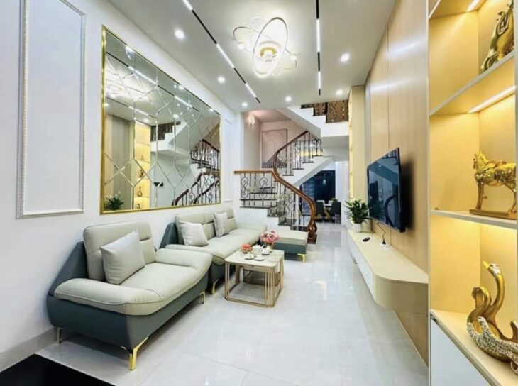 Bán nhà Phố Vương Thừa Vũ, 38m2, 4 tầng, ngay gần Ngã Tư Sở