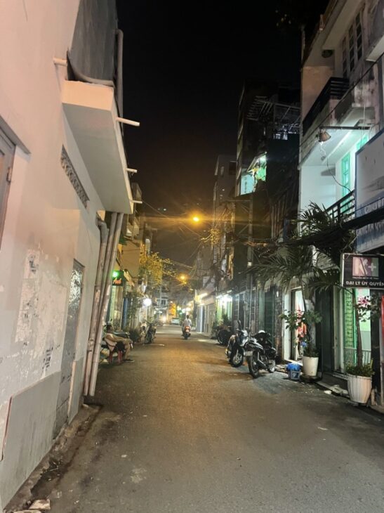 Nhỉnh 6 tỷ bán nhà DUY TÂN PHÚ NHUẬN – 45m2 – 3 phòng ngủ có sân thượng.