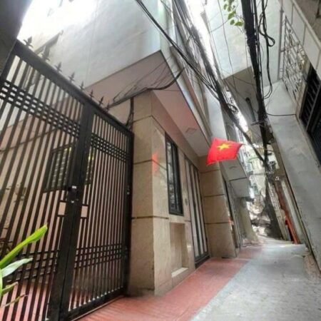 Bán Nhà Phố Pháo Đài Láng. KV TT Đống Đa_Nhà Đẹp,NhiềuTiên Ích. Bán Nhà Phố Pháo Đài Láng. KV TT Đống Đa_Nhà Đẹp,NhiềuTiên Ích.