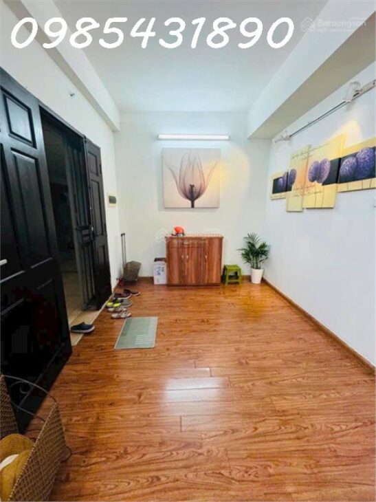 Bán Nhà TT Như Quỳnh Văn Lâm Hưng Yên DT 75m2 MT 6m, giá bán hơn 8 tỷ