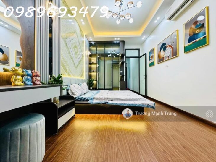 BÁN NHÀ PHỐ HÀO NAM, 6 TẦNG THANG MÁY, 1 NHÀ RA PHỐ, NHÀ ĐẸP FULL NỘI THẤT XỊN Ở NGAY, DT 31,3M2*6T