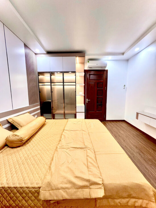 NHÀ ĐẸP VÕ CHÍ CÔNG – NGÕ THÔNG Ô TÔ – 35M2 X 5 TẦNG – 6.75 TỶ – ĐÓN TẾT MỚI