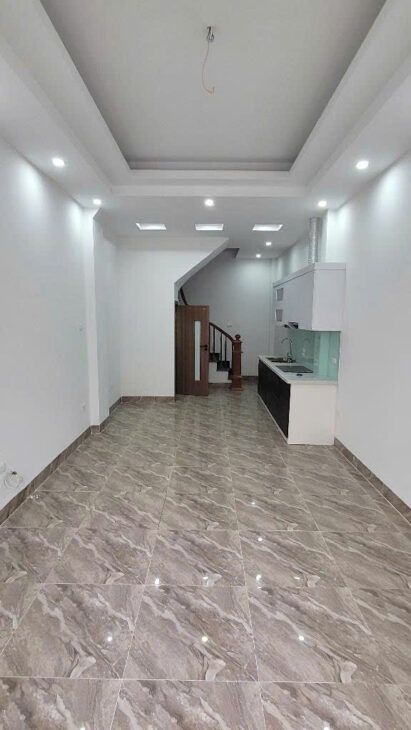 BÁN NHÀ 169 HOÀNG MAI – NHÀ MỚI ĐẸP Ở NGAY VÀI BƯỚC RA MẶT NGÕ Ô TÔ, THÔNG THOÁNG ĐẸP