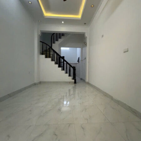 Bán nhà Phố Hào Nam_Gần mặt phố_Ngõ rộng _Tiện ích đầy đủ_4 tầng_ Giá: 7.9 tỷ. Bán nhà Phố Hào Nam_Gần mặt phố_Ngõ rộng _Tiện ích đầy đủ_4 tầng_ Giá: 7.9 tỷ.