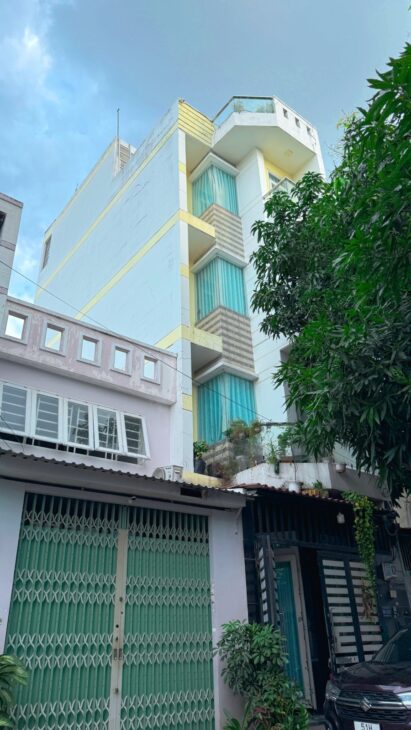 Bán nhà 48m2, 6PN, 5WC, Lê Văn Quới, Bình Tân, 5.6 tỷ Cần bán nhà 48m², 6 phòng ngủ, Bình Tân, 5.6