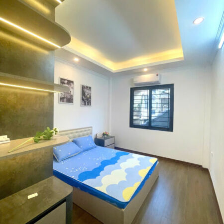 Bán nhà Phố Hào Nam_5 tầng dân xây_ Mặt trước thoáng sáng_30mx5T_ Giá: 7.1 tỷ. Bán nhà Phố Hào Nam_5 tầng dân xây_ Mặt trước thoáng sáng_30mx5T_ Giá: 7.1 tỷ.